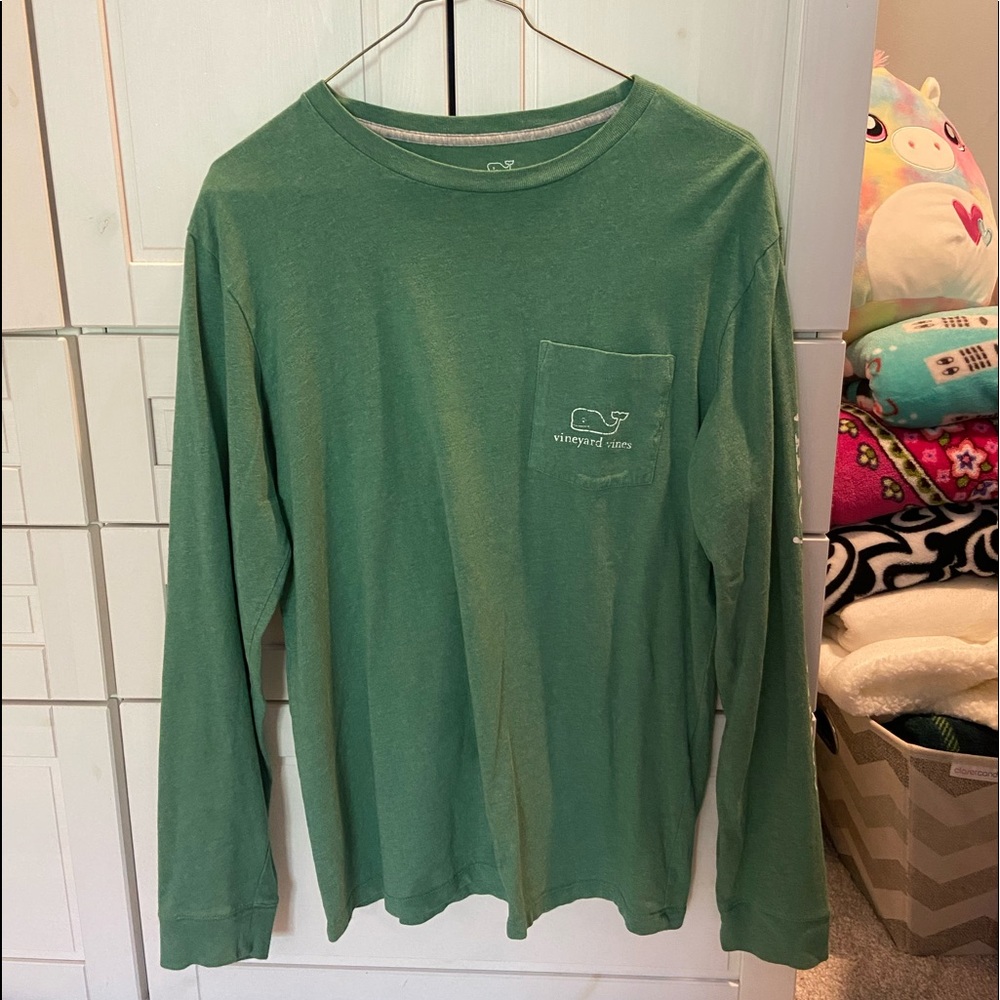 long sleeve vineyard vines tshirt